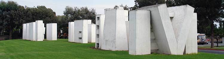 1965 That summer the first sculptors symposium in the United States was organized on the campus of California State University at Long Beach. One of the participants was the Dutch sculptor Joop Beljon